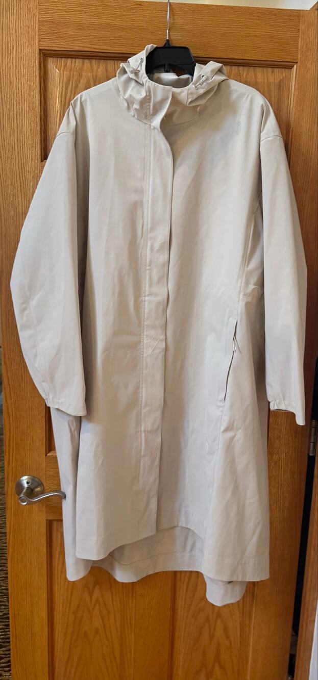 Stylish Zella Journey Water Resistant Raincoat - XL Cream